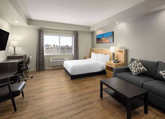 Baymont by Wyndham West Edmonton 1