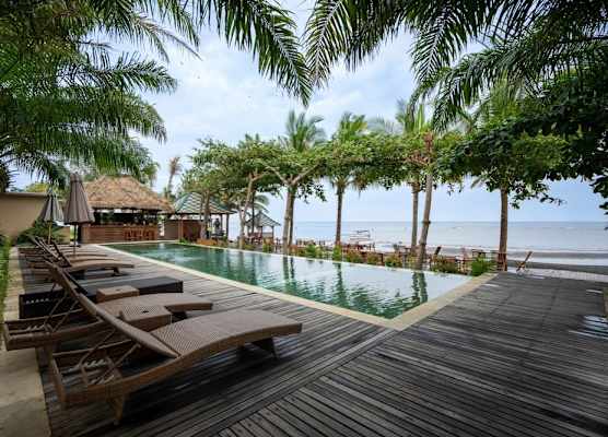 The Grand Villandra Resort Lovina 1