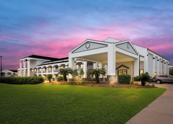 Best Western La Place Inn 1