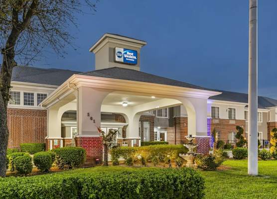 Best Western Fort Worth Inn & Suites 1