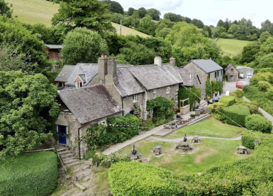 Tarr Farm Inn 1
