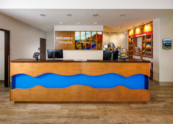 Hampton Inn & Suites-Asheville Biltmore Village, NC 1