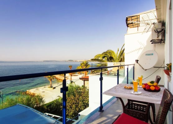 Beach Guesthouse Mediteran 1