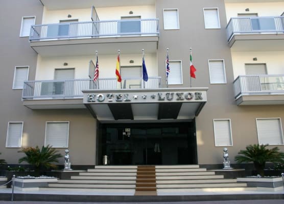 Hotel Luxor 1