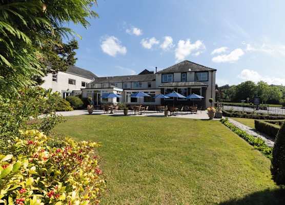Lake District Castle Inn Hotel & Spa 1