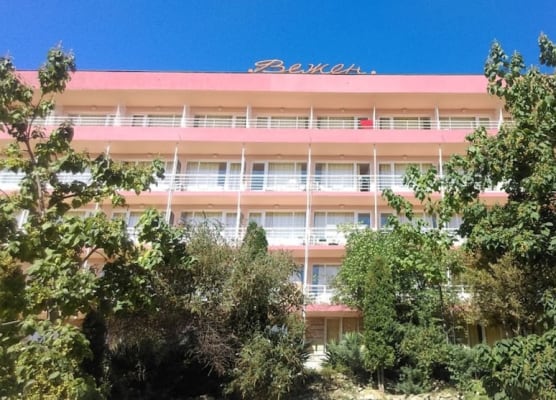 Vezhen Hotel 1