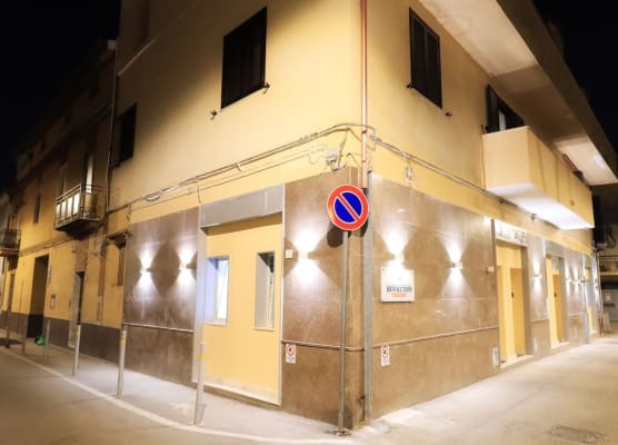B&B REVOLUTION BED e BREAKFAST 1