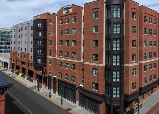 Courtyard by Marriott Syracuse Downtown at Armory Square 1