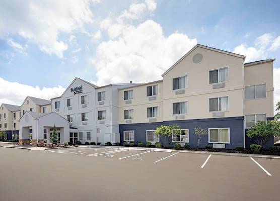 Fairfield Inn & Suites Indianapolis Airport 1