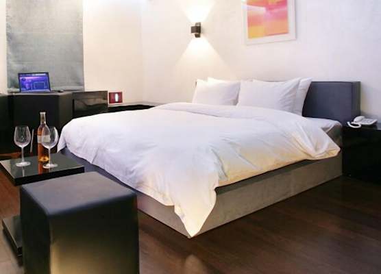 Antives Hotel 1