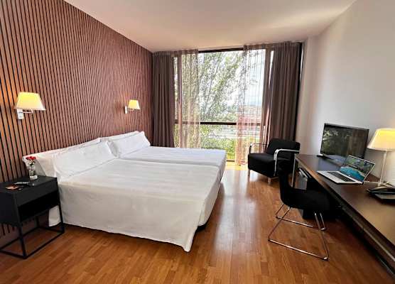 Hotel Ciutat de Granollers 1