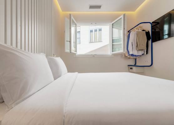 SLEEP'N Valencia 1