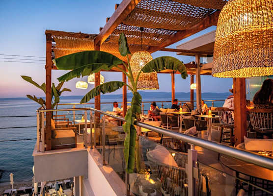 Alpha Luxury Suites 1
