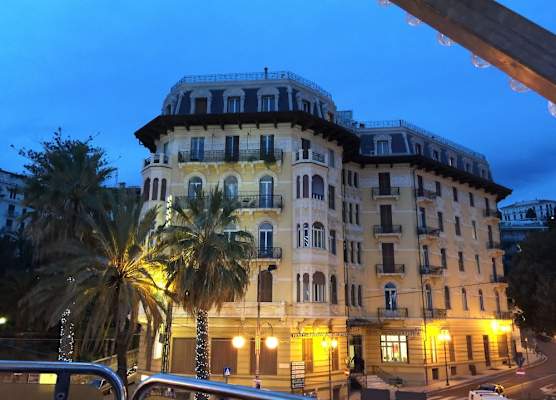 Lolli Palace Hotel 1