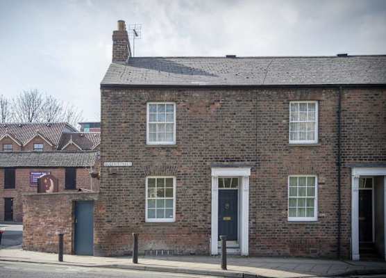 The Tansy House on Queen Street 1