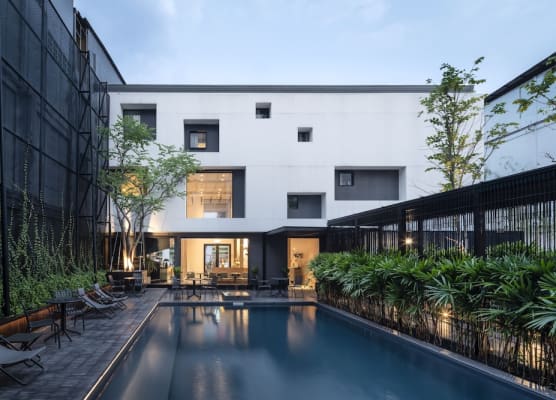 Lilit Bang Lumphu Hotel 1