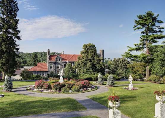 Tarrytown House Estate 1