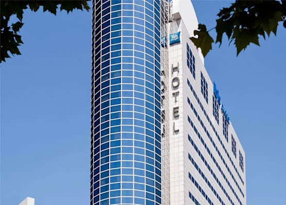 ibis budget Paris Porte de Montreuil 1
