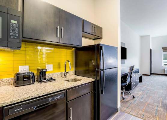 MainStay Suites Winfield-Teays Valley 1