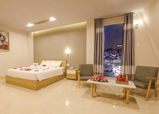 Interstella Hotel 1