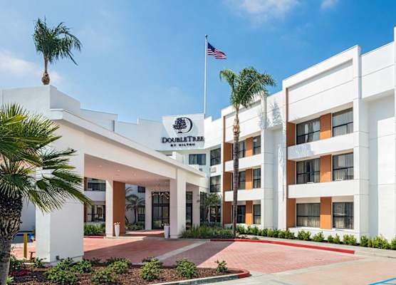 DoubleTree by Hilton Pomona 1