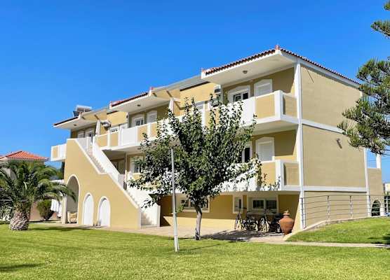 Zeus Hotel 1
