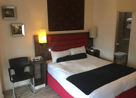 Simply Rooms & Suites 1