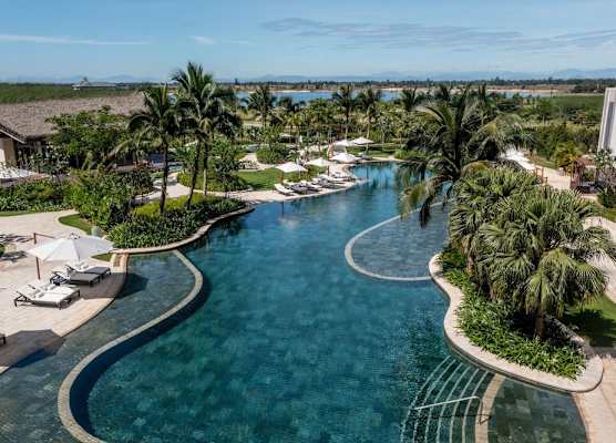 New World Hoiana Hotel 1