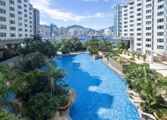 Kowloon Harbourfront Hotel 1