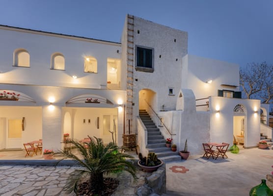 Cala Cala Rooms,Restaurant & Farm Experience 1