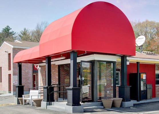 Econo Lodge Sharon - Foxborough 1