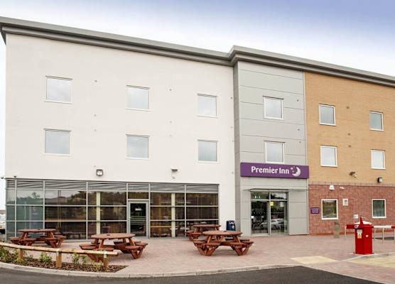 Premier Inn Dudley Town Centre 1