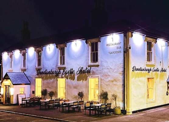 Dunstanburgh Castle Inn 1