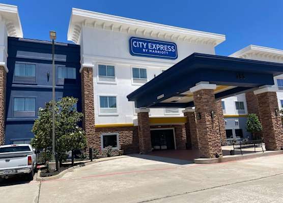 City Express by Marriott Spring 1