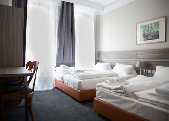 City Hotel - HEEFA OHG 1
