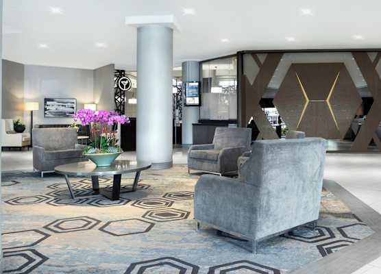 Sheraton Vancouver Guildford Hotel 1