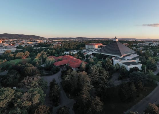 Eventhotel Pyramide 1