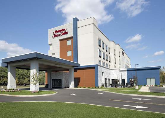Hampton Inn & Suites Somerset 1