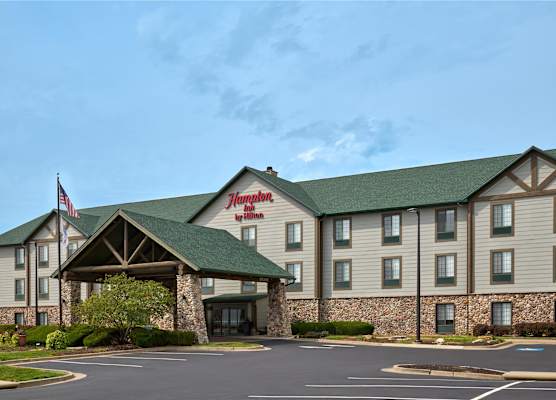 Hampton Inn Kansas City The Legends 1