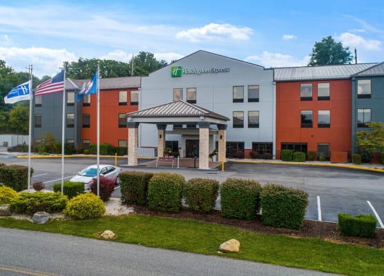 Holiday Inn Express DUBLIN by IHG 1