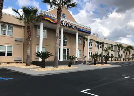 Baymont by Wyndham Lake Park Valdosta I-75 1