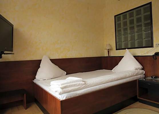 Hotel Central 1