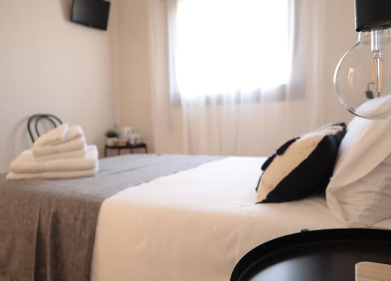 Barcelona PR Guesthouse 1
