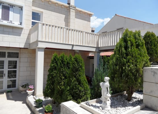 Adria Apartments and Rooms 1