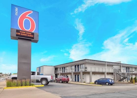 Motel 6-Villa Park, IL - Chicago West 1
