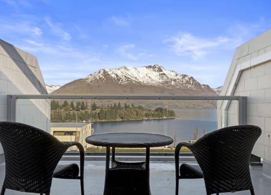 Copthorne Hotel & Apartments Queenstown Lakeview 1