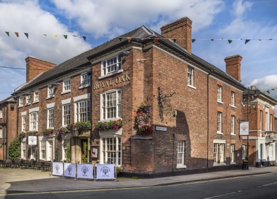 The Royal Oak Hotel, Welshpool - The Coaching Inn Group 1