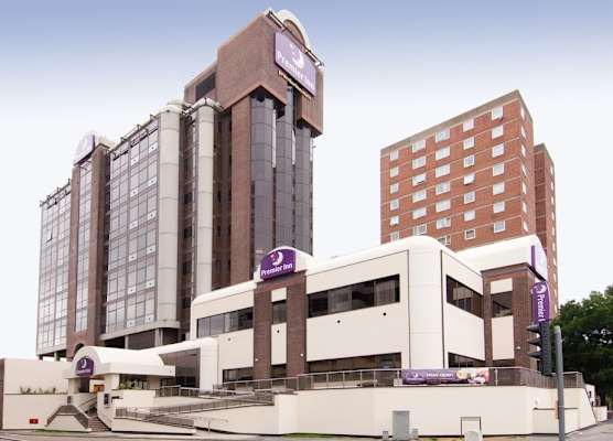 Premier Inn Sunbury - Kempton Park 1