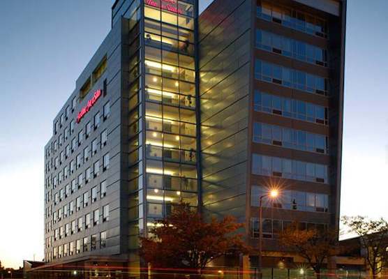 Hampton Inn & Suites Boston Crosstown Center 1