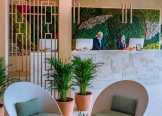 Mediterraneo Bay Hotel & Resort 1